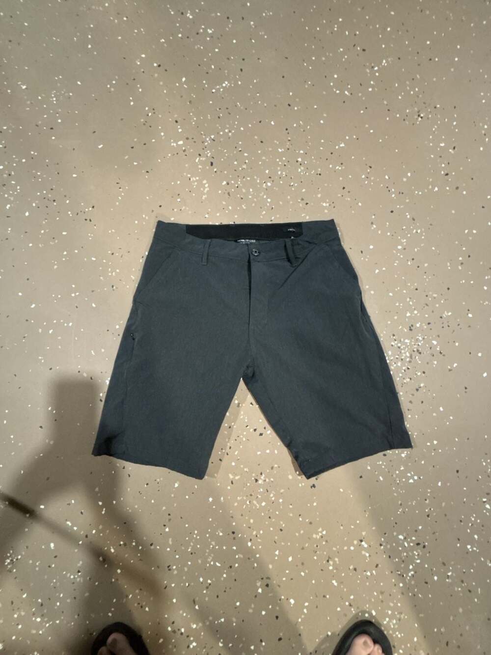 Kenneth Cole New York Men's Stretch Hybrid Shorts Size 32 Charcoal Gray